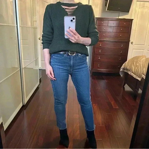 Devoted Sweater Lace Tie Front Keyhole Neckline High Low Hem Green Size Small - Picture 16 of 16